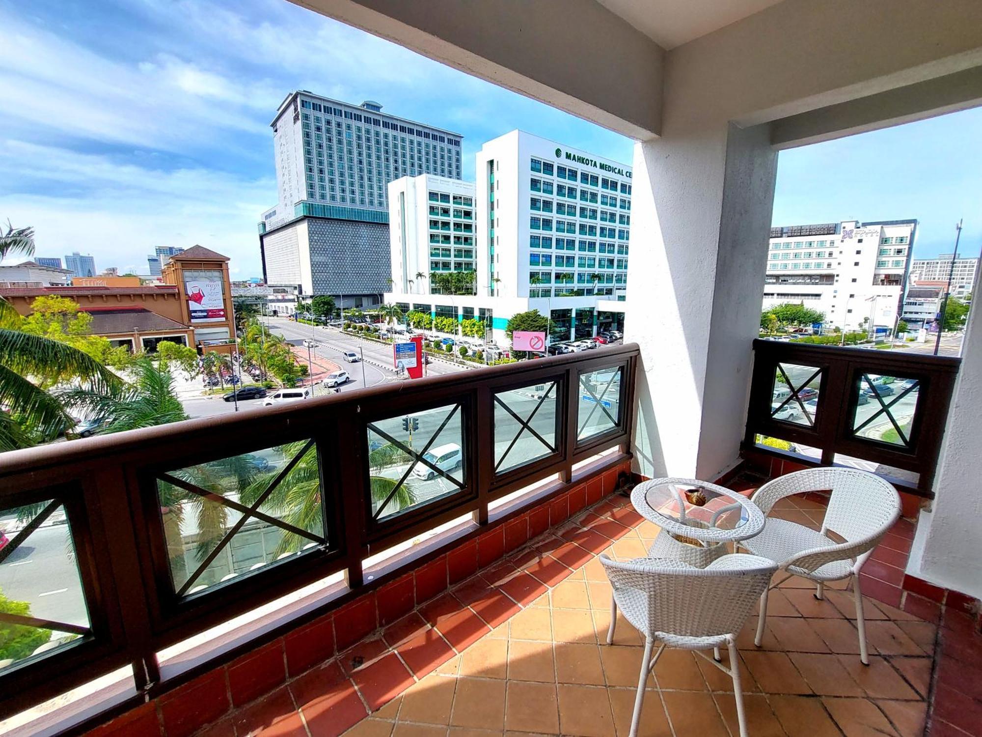 Good2Stay Apartment 6-8Pax L 3R2B L 2 Parking L Coway Water L Unifi I Swimming Pool ملقا المظهر الخارجي الصورة